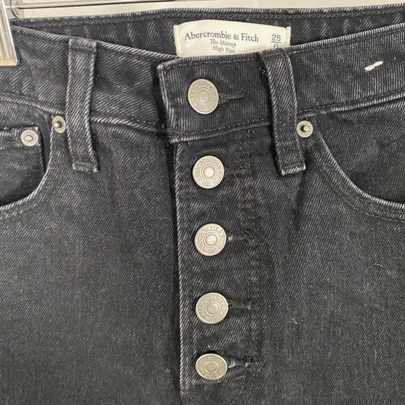 Abercrombie & Fitch Skinny High Rise Jean - Picture 2 of 3